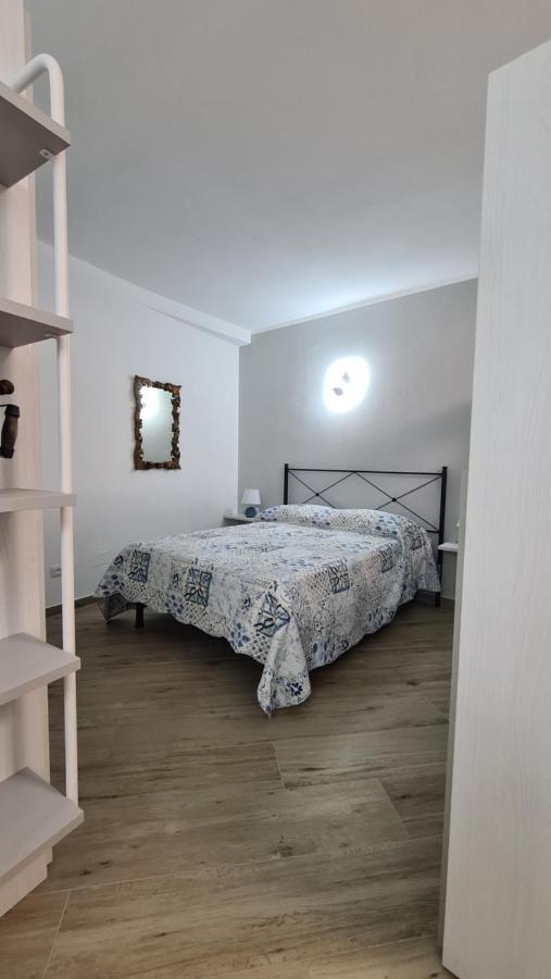 דירות ורנאצה La Casa Di Ia מראה חיצוני תמונה