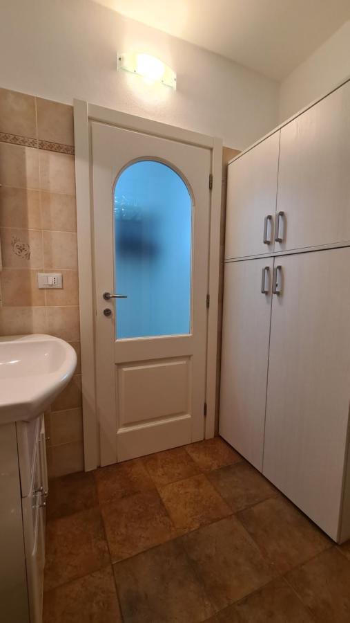 דירות ורנאצה La Casa Di Ia מראה חיצוני תמונה